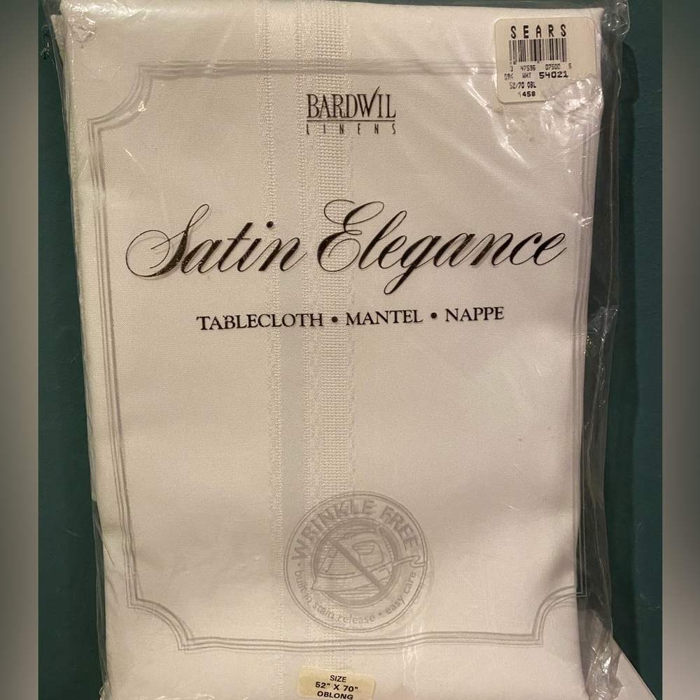 Vintage Bardwil Linens Satin Elegance Tablecloth White 52”x70" Oblong USA